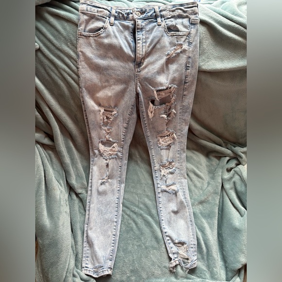 American Eagle Outfitters Denim - American Eagle Womens Ripped Jeans